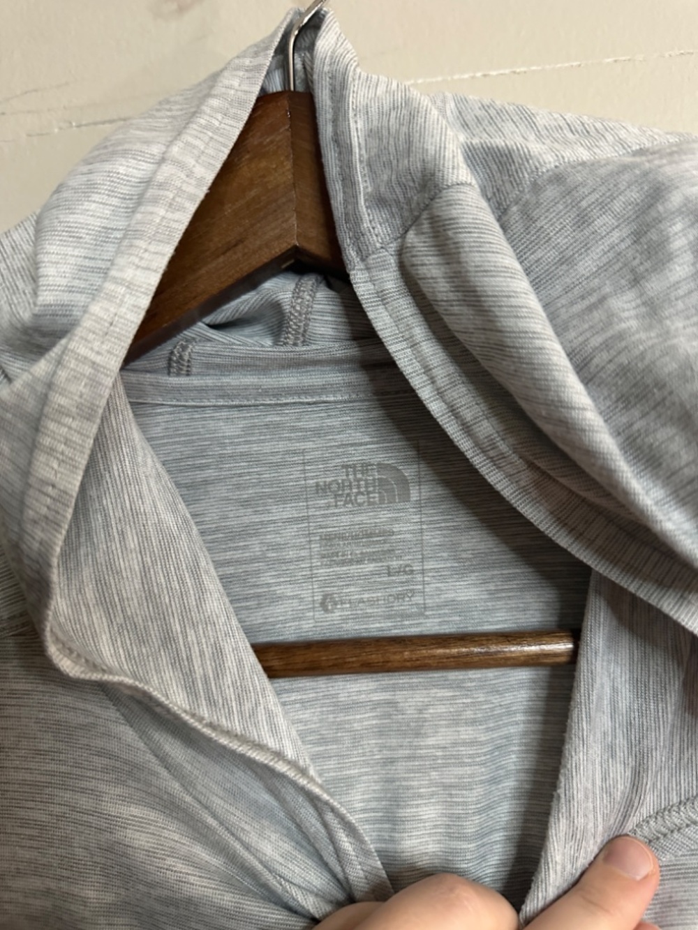 The North Face Men's Hooded Heather Gray Light Weight Hoodie Shirt Size Large - Picture 10 of 11